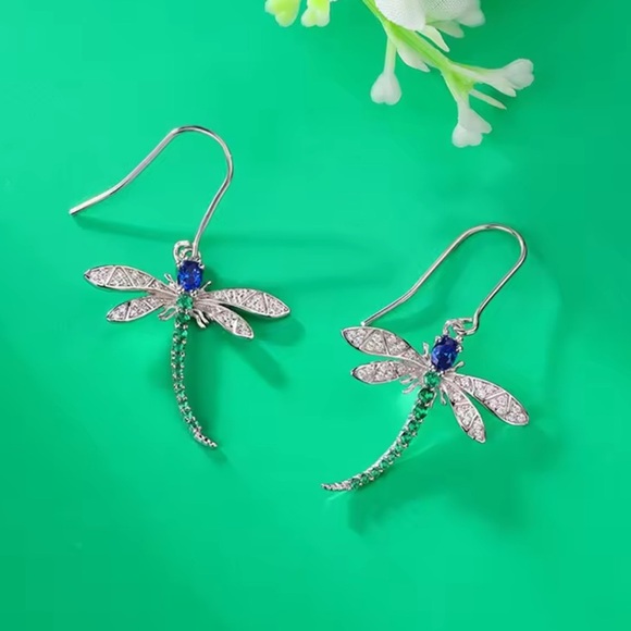 Emerald Green Dragonfly Dangle Earrings - Picture 5 of 10